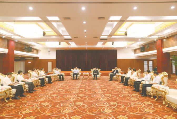 河南省委書記王國(guó)生、省長(zhǎng)尹弘會(huì)見(jiàn)國(guó)家電網(wǎng)董事長(zhǎng)、黨組書記毛偉明
