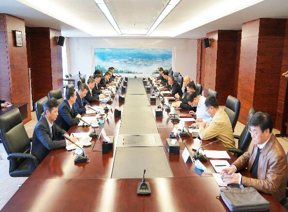 中國能建黨委書記、董事長宋海良拜會三峽集團董事長雷鳴山