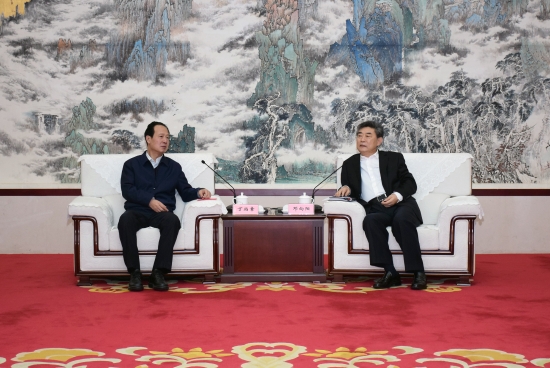 丁焰章拜會安徽省委常委、常務(wù)副省長鄧向陽