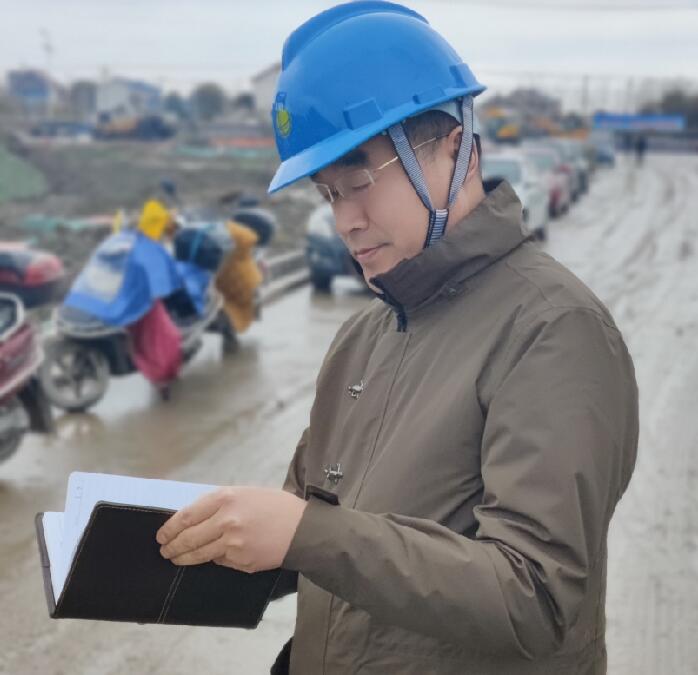 在電力線路設計的道路上精彩前行——記如東永晟實業(yè)有限公司電力線路設計組組長、電力工程技術工程師汪建軍