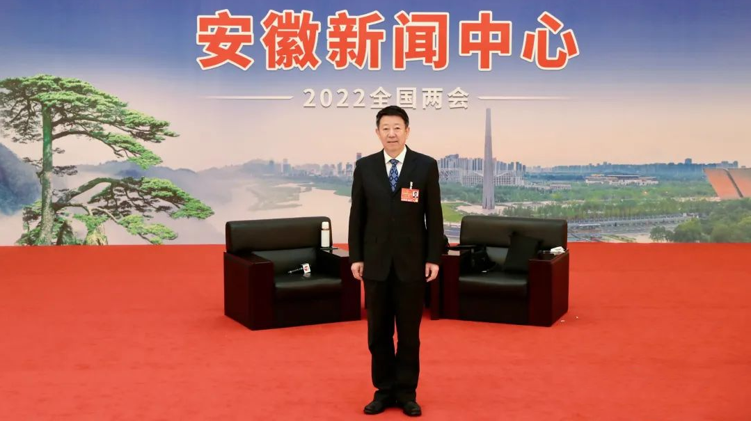 王誠：為“雙碳”目標扛起使命擔(dān)當(dāng)