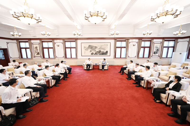 宋海良與江蘇省委常委、南京市委書記韓立明、市長(zhǎng)夏心旻會(huì)談