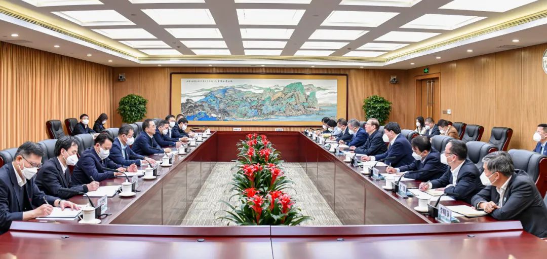 鄒磊、劉明勝與國家電網(wǎng)董事長辛保安、總經(jīng)理張智剛會談