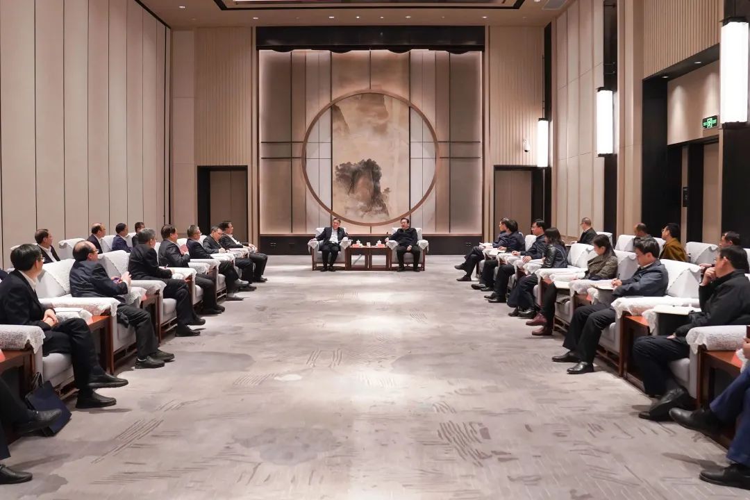 華能集團(tuán)黨組書記、董事長(zhǎng)溫樞剛拜會(huì)雄安新區(qū)黨工委書記、管委會(huì)主任張國(guó)華