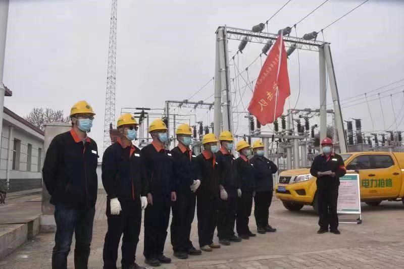 涼城供電公司黨旗在春查一線(xiàn)高高飄揚(yáng)