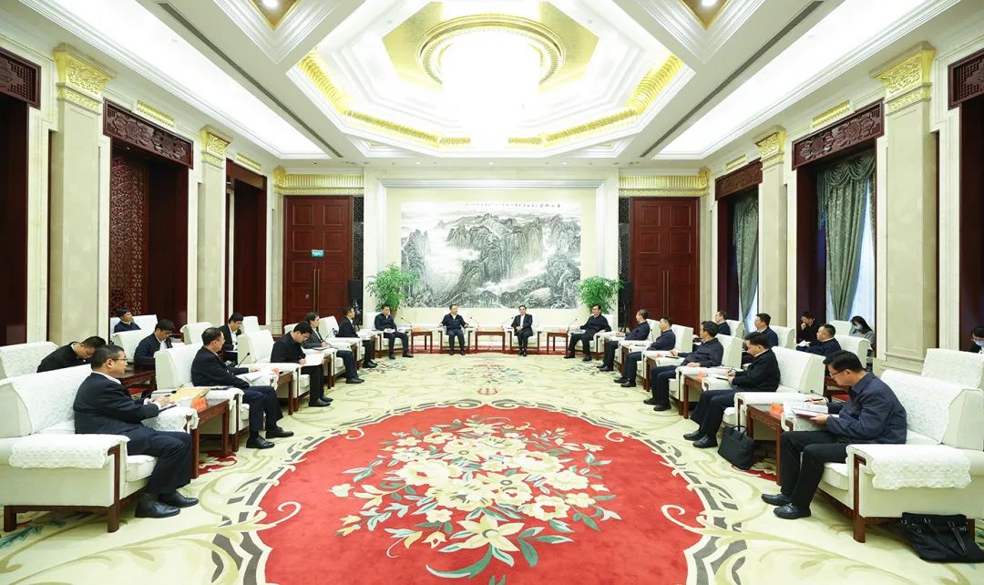 大唐集團(tuán)黨組書記鄒磊拜會(huì)貴州省委書記徐麟、省長李炳軍
