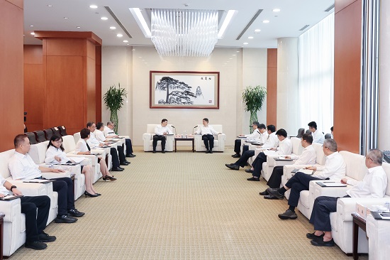 華能集團黨組書記、董事長溫樞剛會見山西省委常委、太原市委書記韋韜