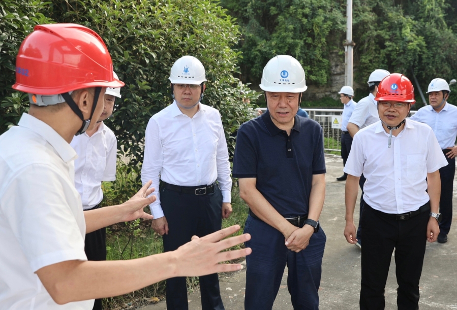 雷鳴山深入大沫、溪洛渡和向家壩水電站開展安全生產(chǎn)專題調研