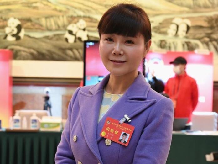 四川省政協(xié)委員李佳蔚：四川要優(yōu)化碳產(chǎn)品、參與碳交易，不斷完善碳設(shè)施