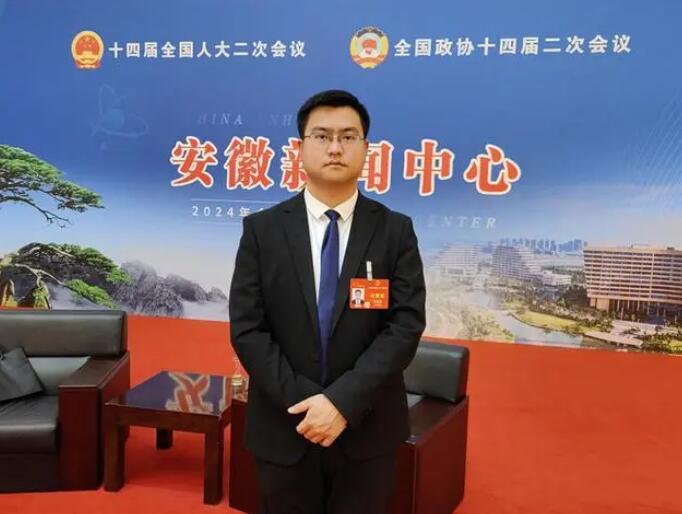 全國(guó)人大代表、國(guó)軒高科姚金?。簶?biāo)準(zhǔn)、技術(shù)、產(chǎn)業(yè)鏈多管齊下，推動(dòng)電化學(xué)儲(chǔ)能產(chǎn)業(yè)高質(zhì)量發(fā)展