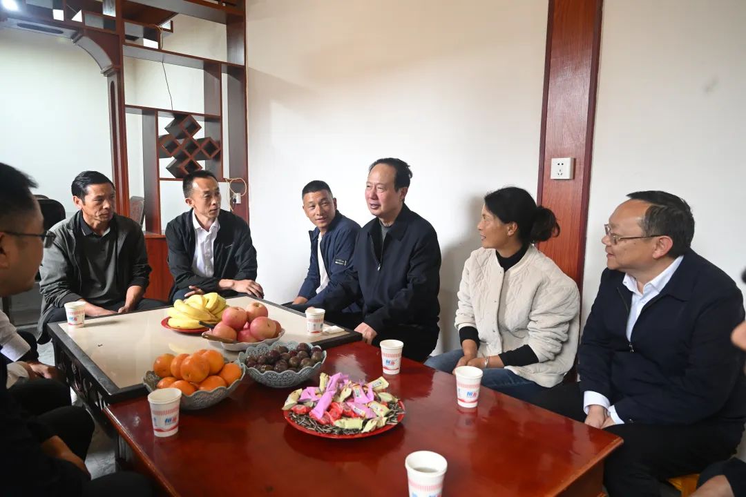 中國電建黨委書記、董事長丁焰章赴云南劍川縣調(diào)研定點幫扶工作