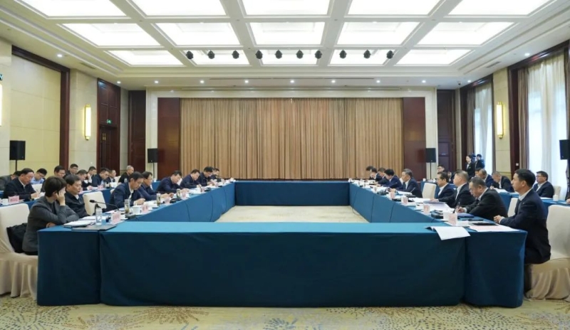 中國(guó)能建黨委書記、董事長(zhǎng)宋海良與臨沂市委書記任剛會(huì)談