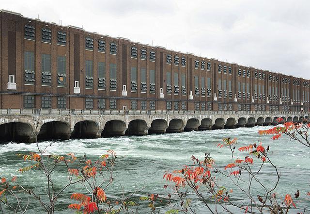 極端天氣殃及加拿大水力發(fā)電，“水電出口大國(guó)”向美國(guó)買電